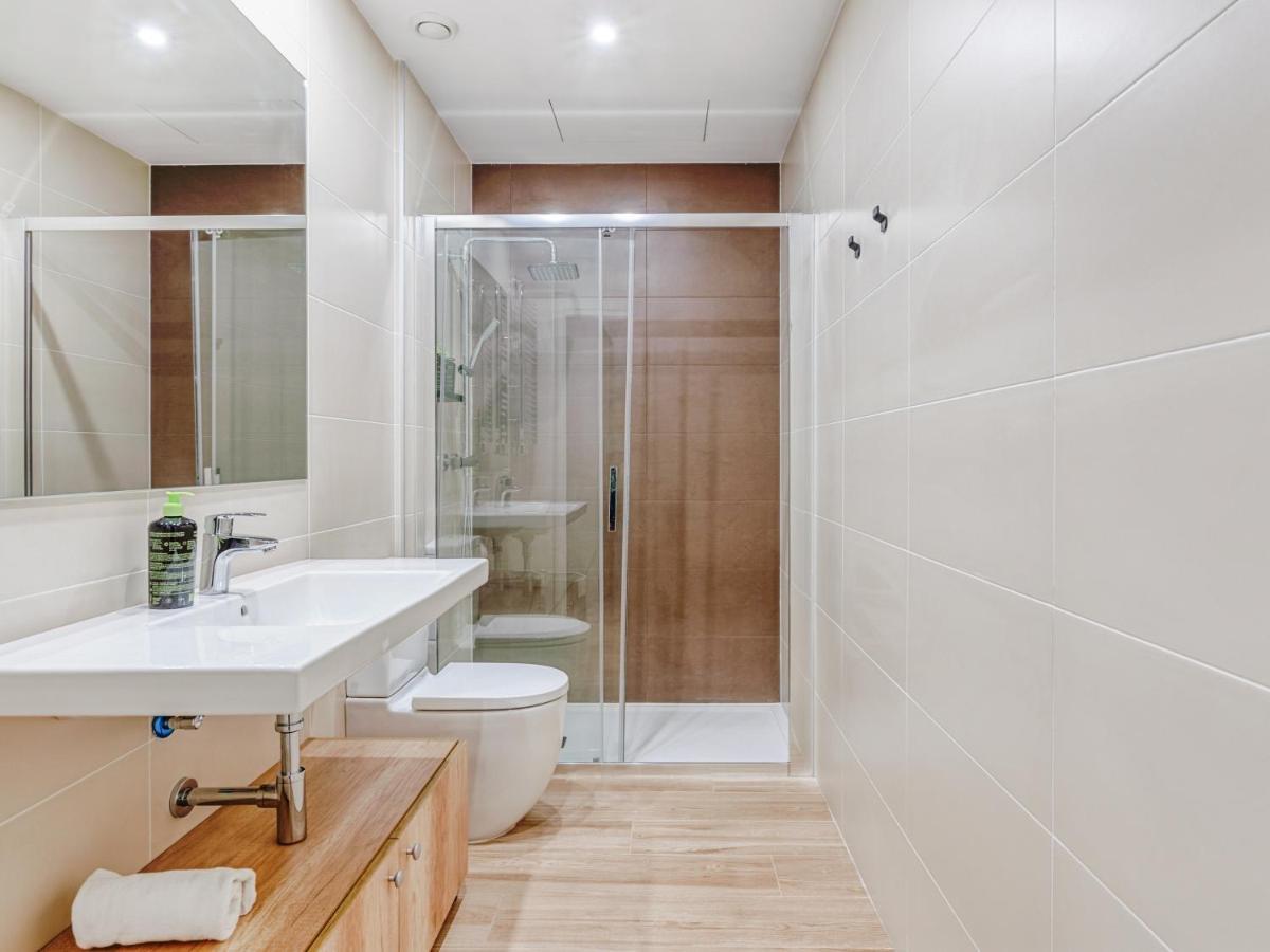 Limehome Barcelona Carrer De Besalu 90 - Estancia Temporal 外观 照片