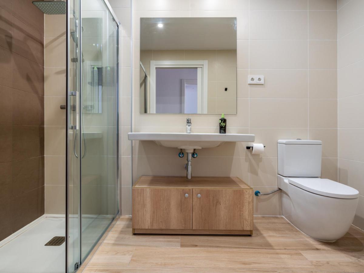 Limehome Barcelona Carrer De Besalu 90 - Estancia Temporal 外观 照片
