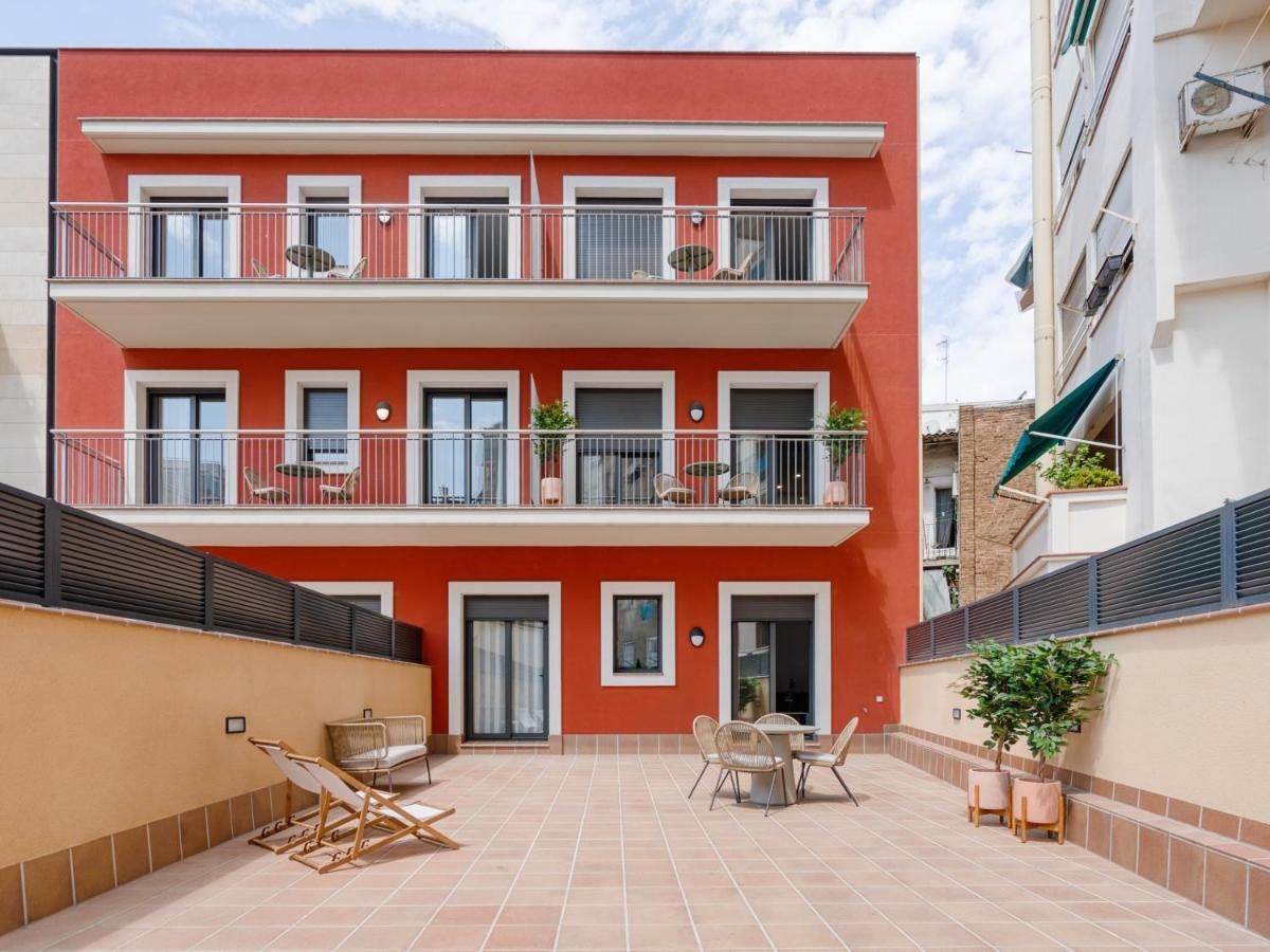 Limehome Barcelona Carrer De Besalu 90 - Estancia Temporal 外观 照片